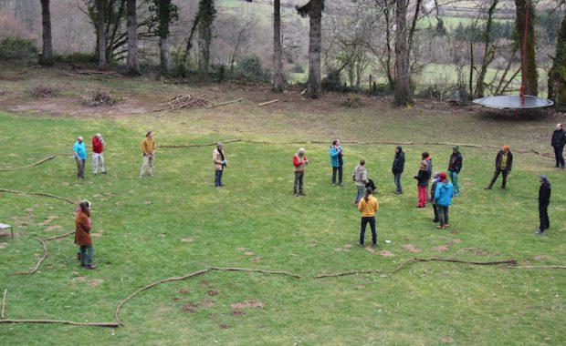 Le Syndicat National des Grimpeurs d’Arbre soutient les professionnels, valorise la grimpe d’arbre, et œuvre pour des standards élevés de sécurité et d’excellence.